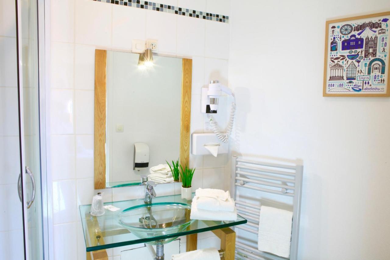Logis Hotels- Hotel Marguerite D'Anjou Angers Chateau Εξωτερικό φωτογραφία