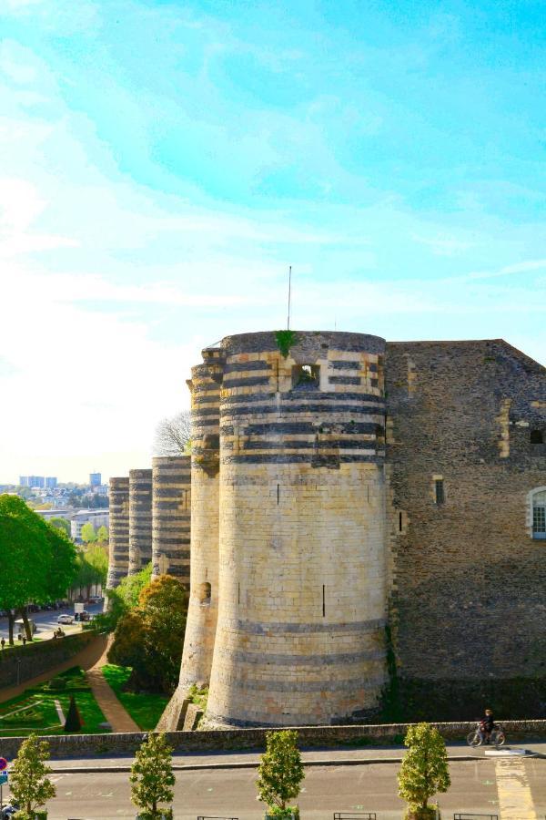 Logis Hotels- Hotel Marguerite D'Anjou Angers Chateau Εξωτερικό φωτογραφία