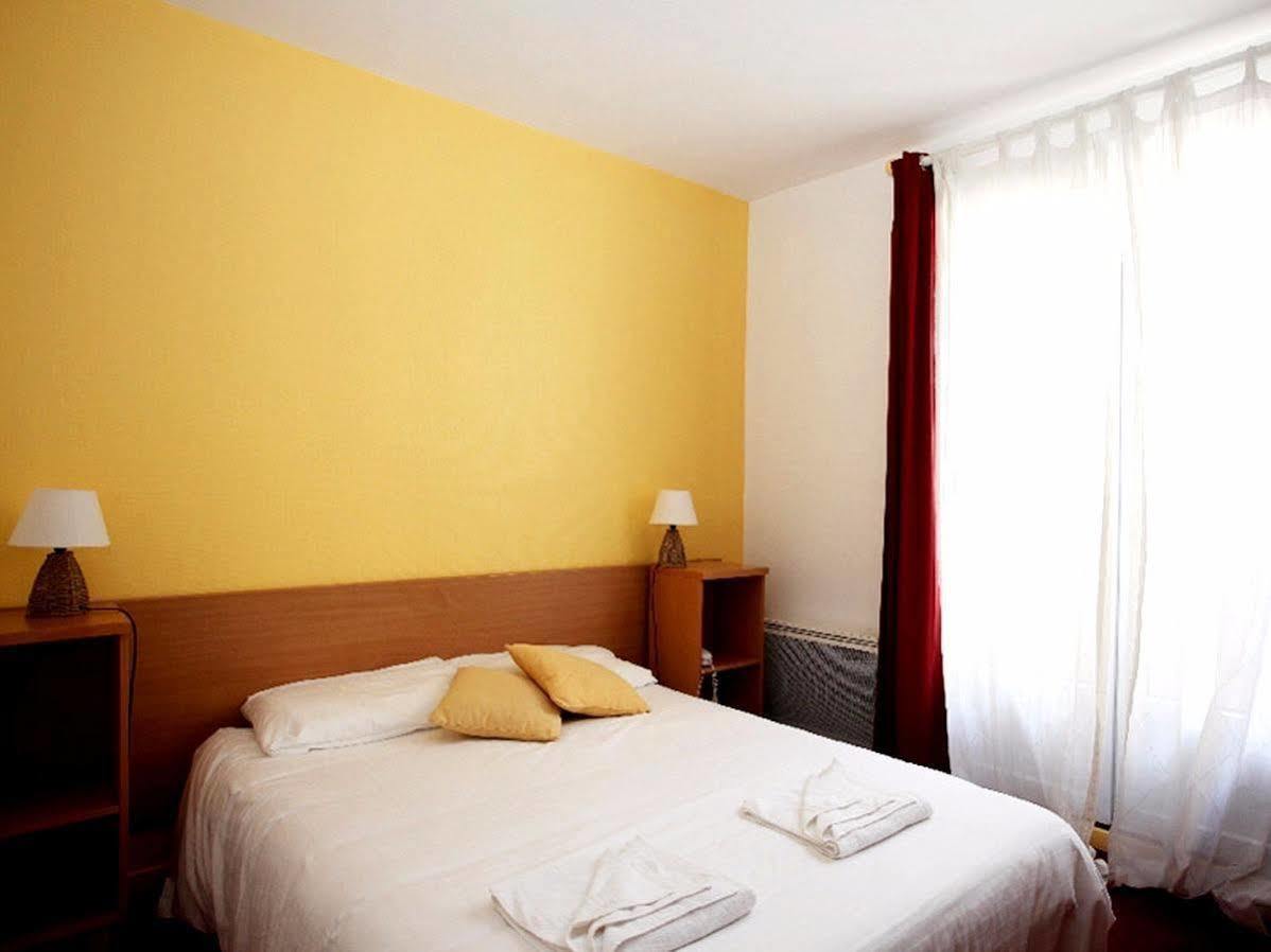 Logis Hotels- Hotel Marguerite D'Anjou Angers Chateau Εξωτερικό φωτογραφία