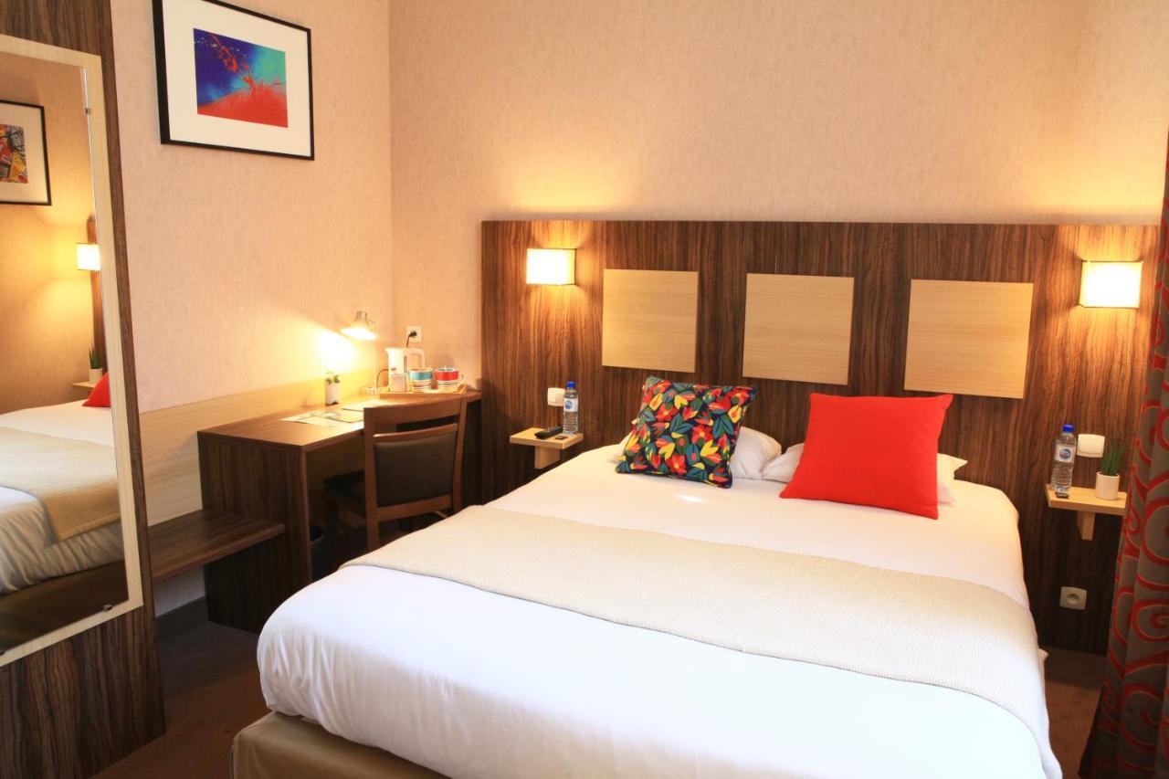Logis Hotels- Hotel Marguerite D'Anjou Angers Chateau Εξωτερικό φωτογραφία